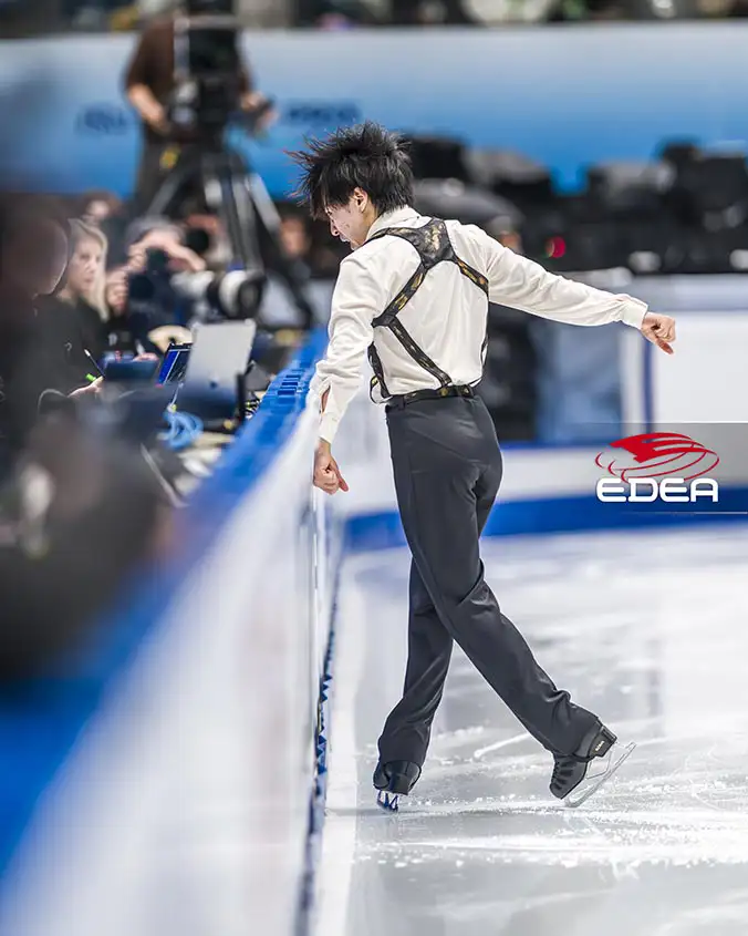 Ice Gallery Skates U.S.